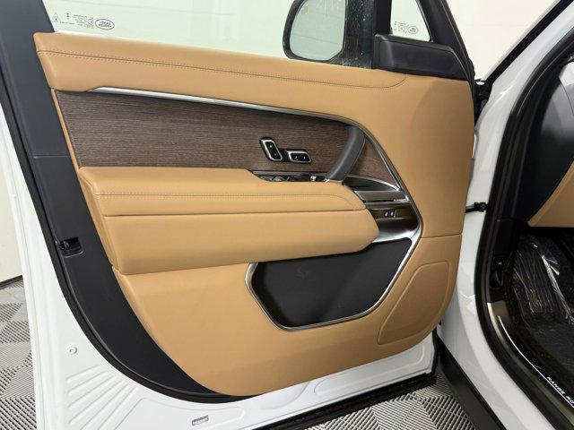 new 2026 Land Rover Range Rover car, priced at $157,226