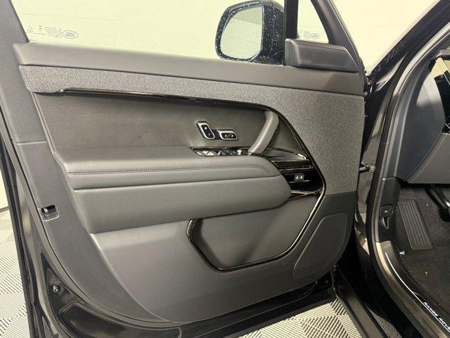 new 2026 Land Rover Range Rover Sport car, priced at $95,421