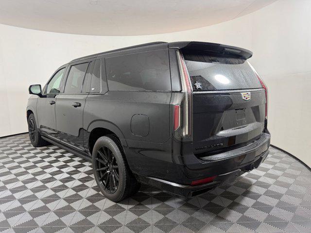 used 2022 Cadillac Escalade ESV car, priced at $57,998