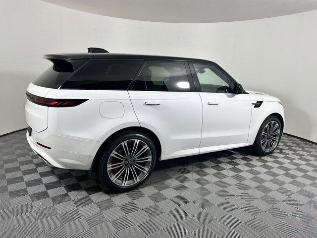 new 2025 Land Rover Range Rover Sport car, priced at $115,033