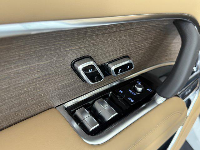 new 2025 Land Rover Range Rover car, priced at $148,761
