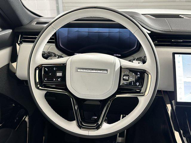 new 2025 Land Rover Range Rover Sport car, priced at $117,551