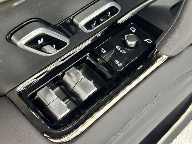 new 2025 Land Rover Range Rover Sport car, priced at $117,551