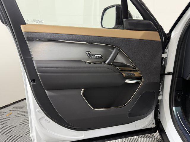 new 2026 Land Rover Range Rover Sport car, priced at $122,081