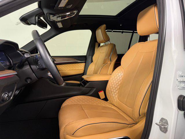 used 2023 Jeep Grand Cherokee car, priced at $29,223