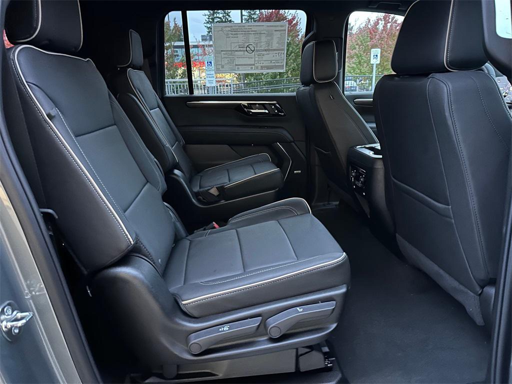 new 2026 Chevrolet Suburban car, priced at $77,895
