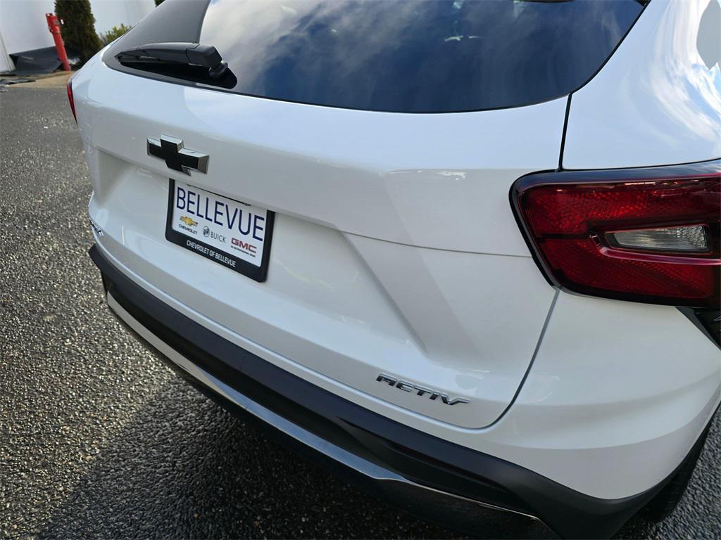 new 2026 Chevrolet Trax car, priced at $27,195