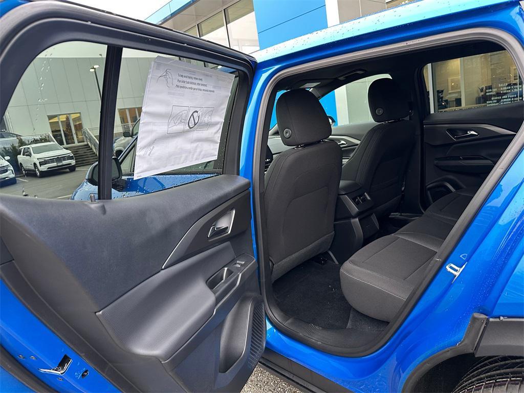 new 2026 Chevrolet Equinox EV car, priced at $32,245