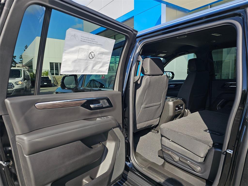 new 2025 Chevrolet Suburban car, priced at $65,495