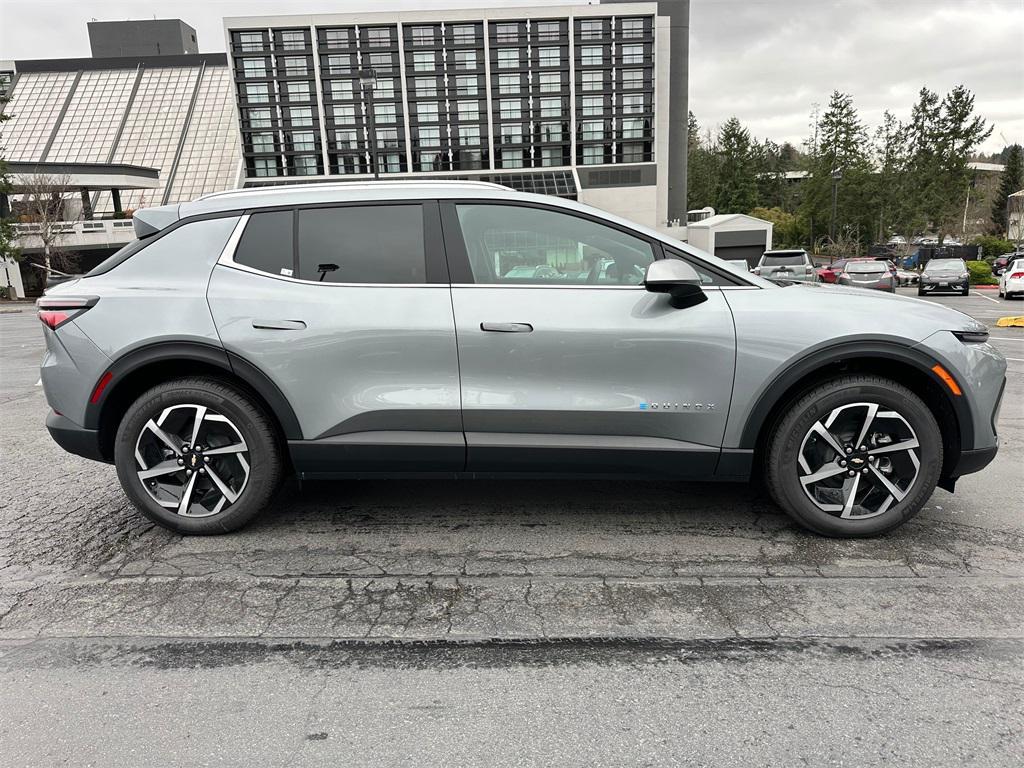 new 2026 Chevrolet Equinox EV car, priced at $40,272