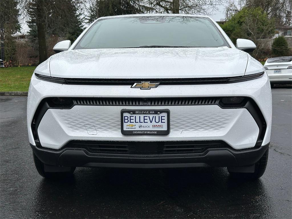 new 2026 Chevrolet Equinox EV car, priced at $33,672