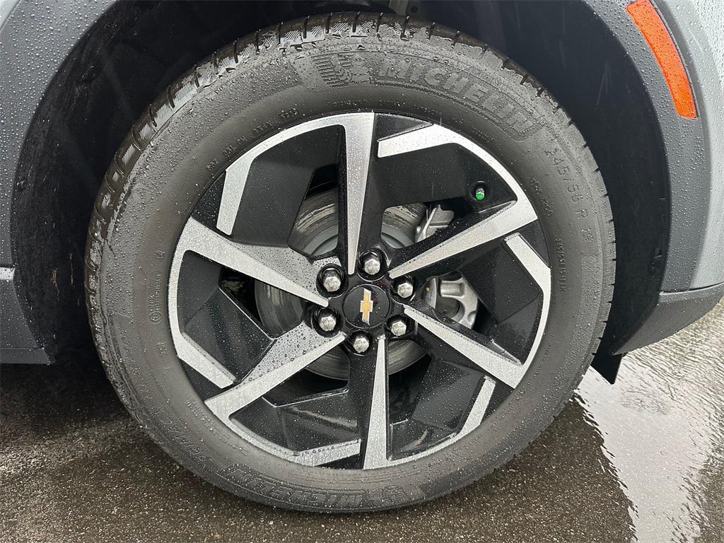 new 2026 Chevrolet Equinox EV car, priced at $33,795