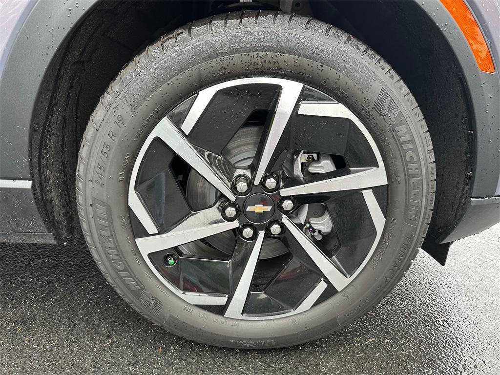 new 2026 Chevrolet Equinox EV car, priced at $37,095