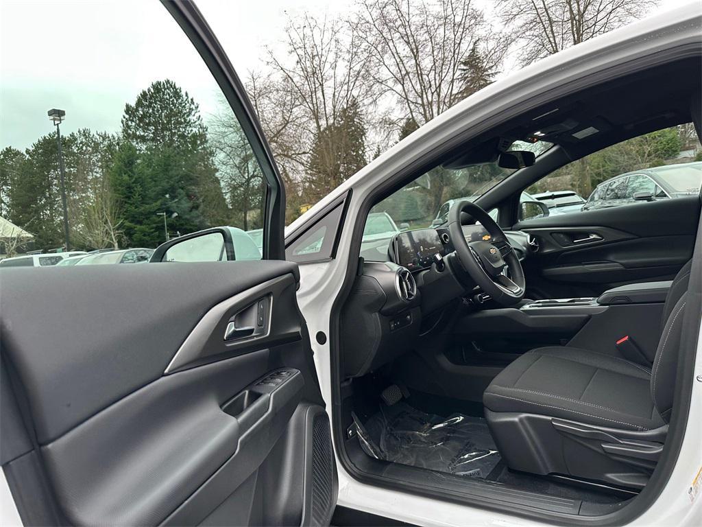 new 2026 Chevrolet Equinox EV car, priced at $32,245