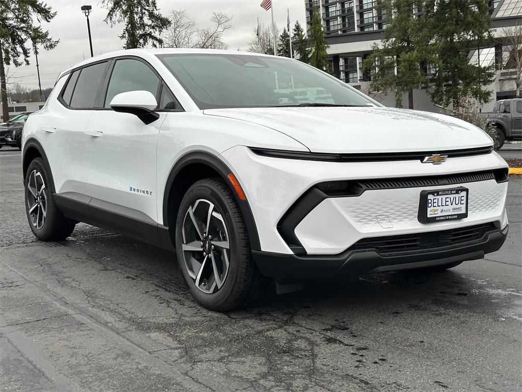 new 2026 Chevrolet Equinox EV car, priced at $32,245