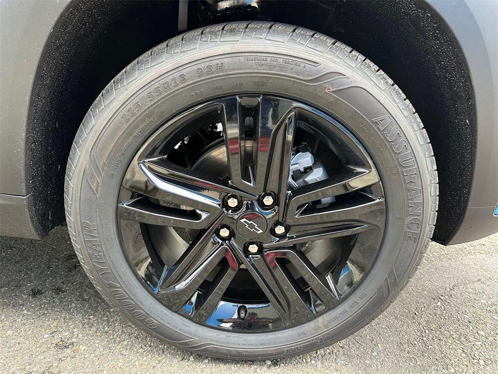 new 2026 Chevrolet Trax car, priced at $27,385