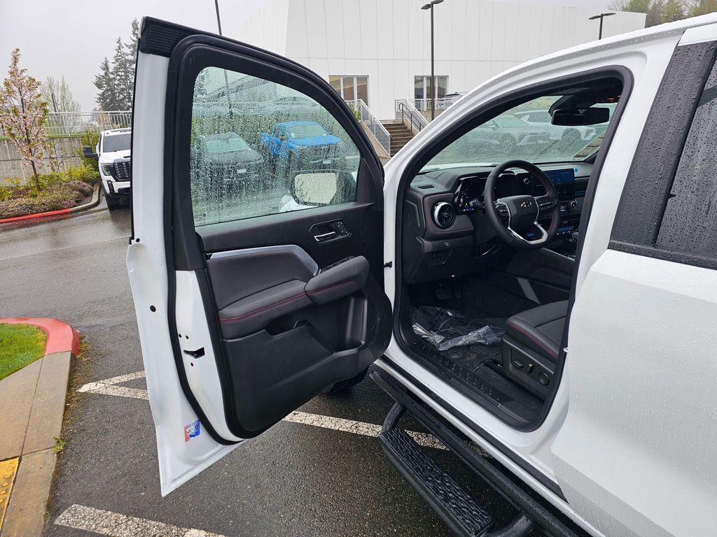 new 2026 Chevrolet Colorado car, priced at $53,505