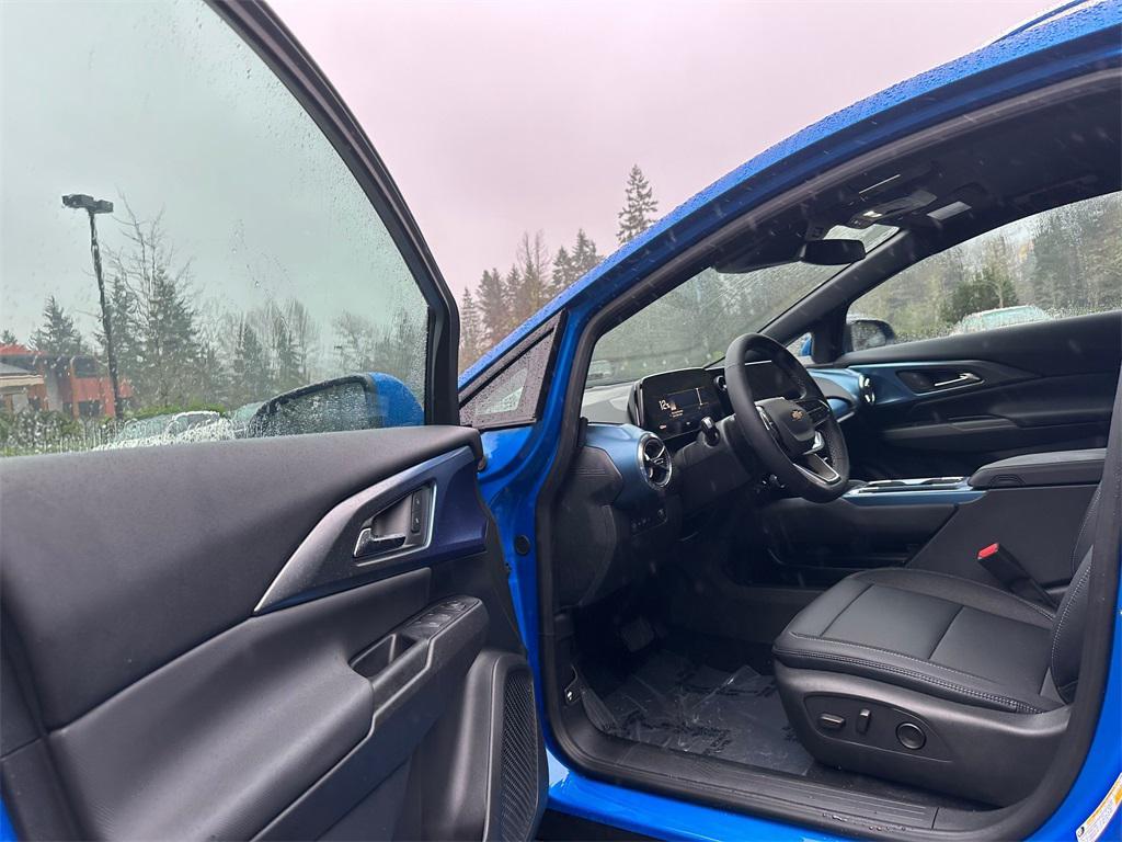 new 2026 Chevrolet Equinox EV car, priced at $40,095