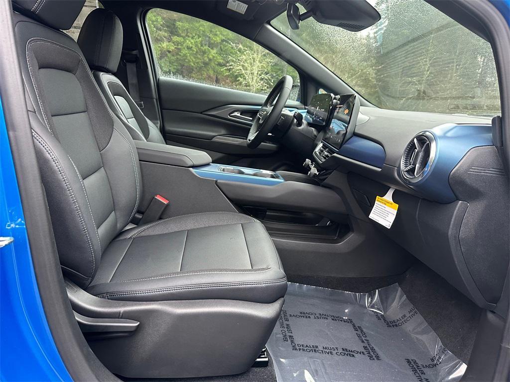 new 2026 Chevrolet Equinox EV car, priced at $40,095