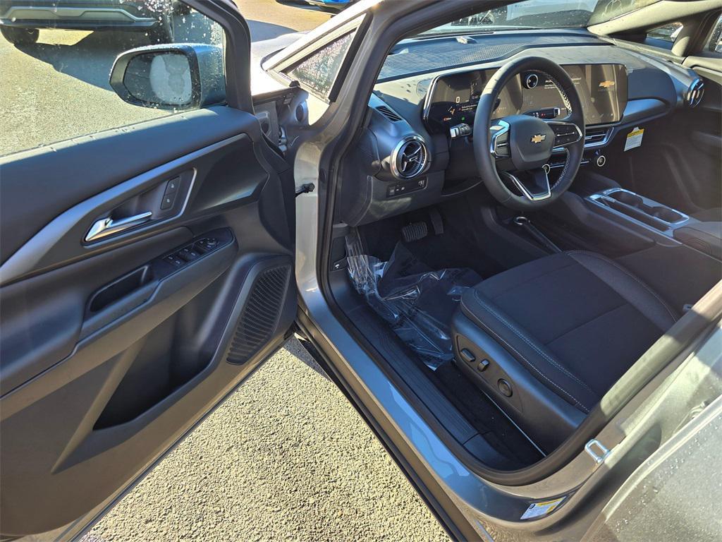 new 2026 Chevrolet Equinox EV car, priced at $34,545