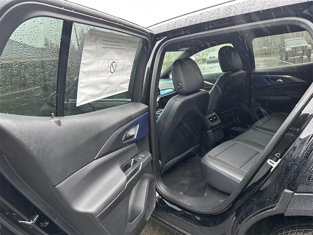 new 2026 Chevrolet Equinox EV car, priced at $40,095