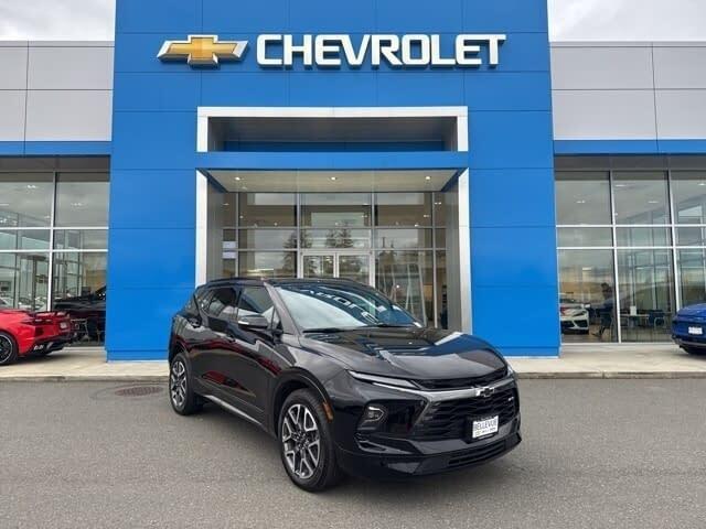 used 2025 Chevrolet Blazer car, priced at $44,820