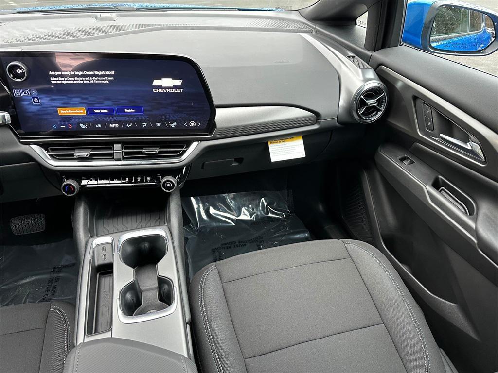 new 2026 Chevrolet Equinox EV car, priced at $32,795