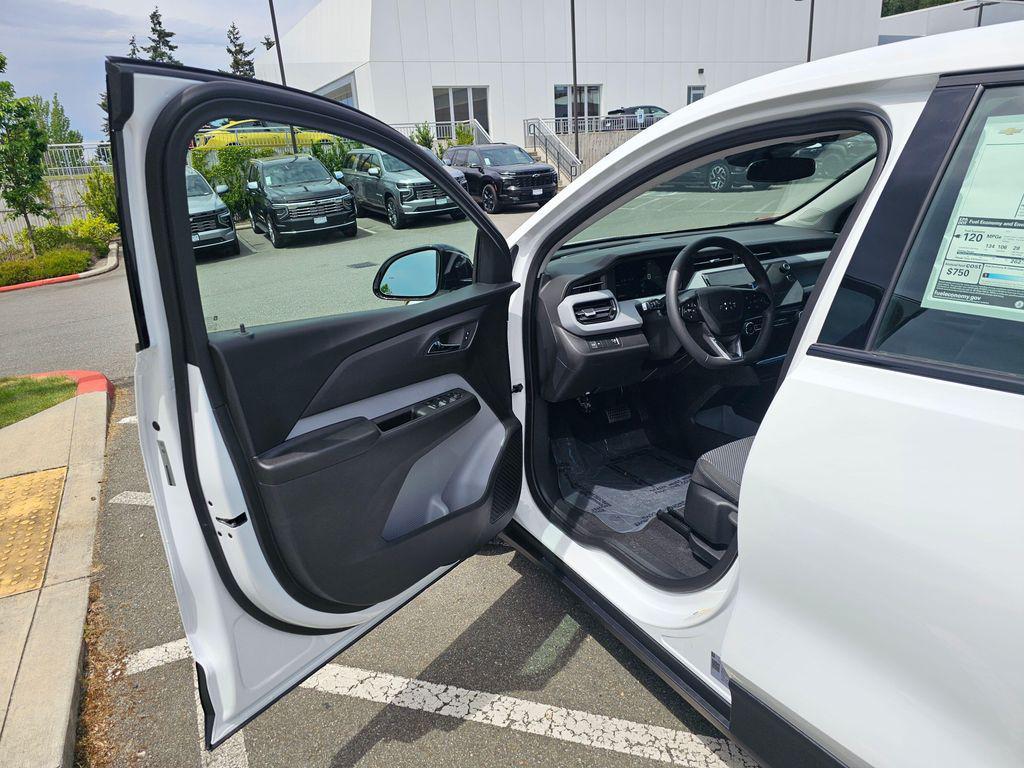 new 2027 Chevrolet Bolt car, priced at $29,451