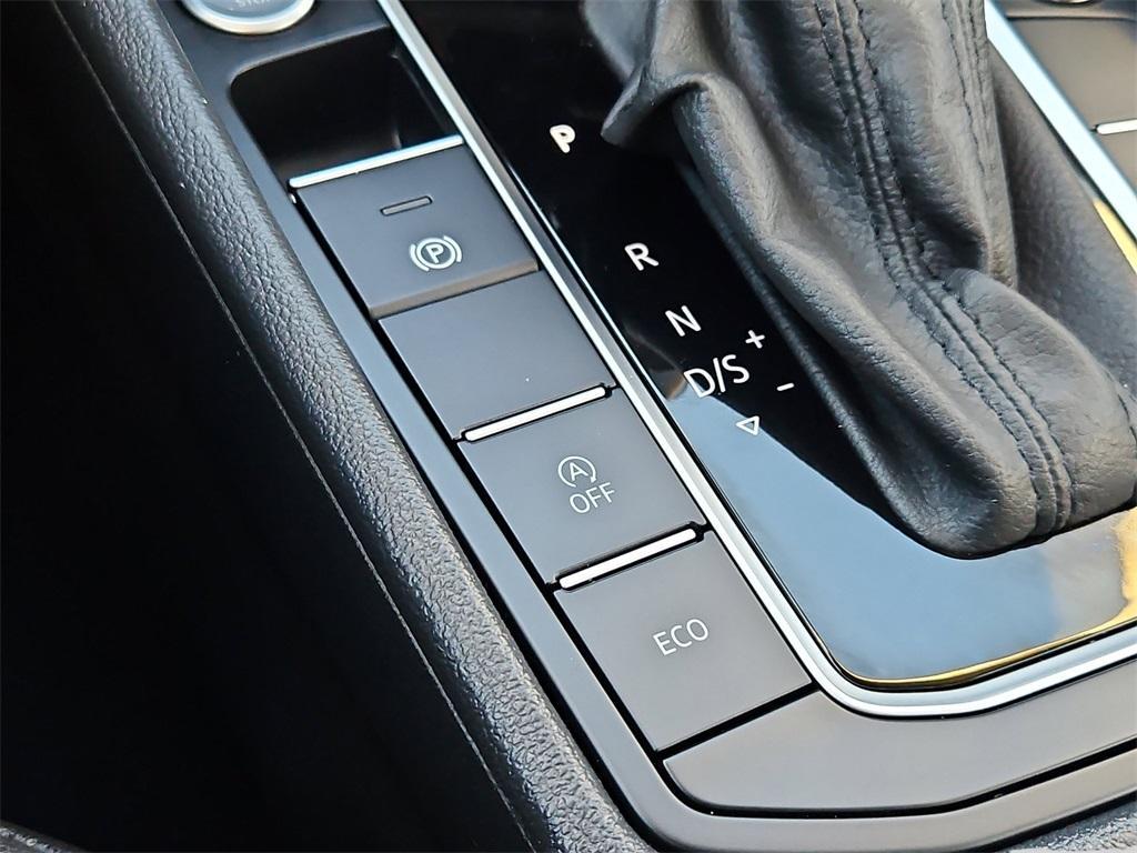 used 2020 Volkswagen Jetta car, priced at $15,999