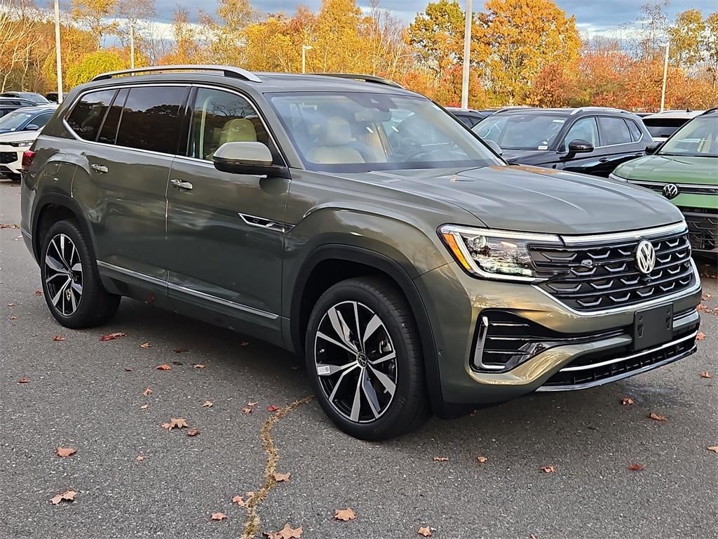 new 2026 Volkswagen Atlas car, priced at $55,266
