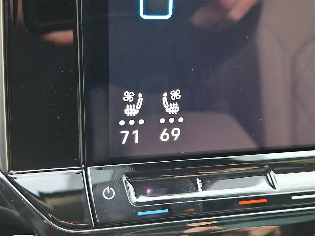 new 2026 Volkswagen Atlas car, priced at $55,266