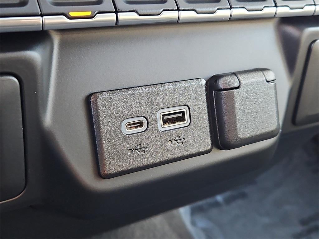 used 2022 Chevrolet Silverado 1500 Limited car, priced at $31,999