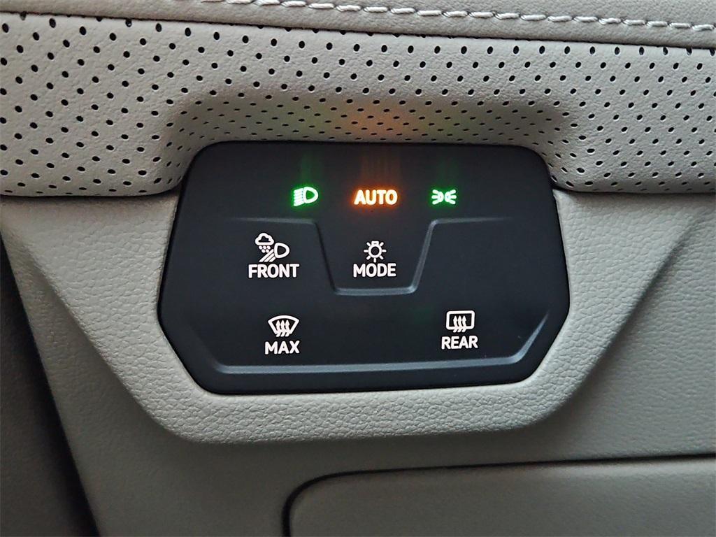 new 2026 Volkswagen Atlas car, priced at $55,864