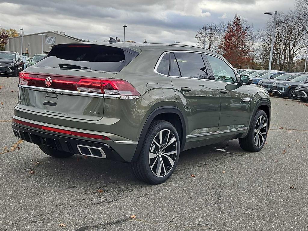 new 2026 Volkswagen Atlas Cross Sport car, priced at $53,324