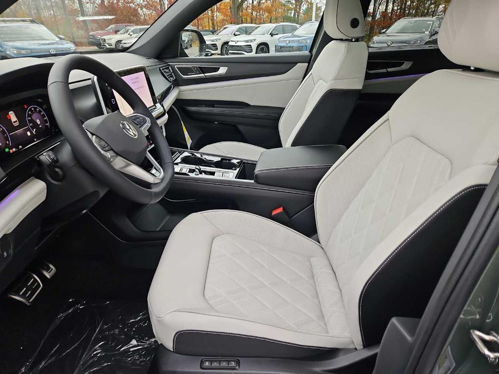 new 2026 Volkswagen Atlas Cross Sport car, priced at $53,324