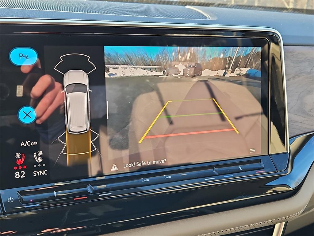 new 2026 Volkswagen Atlas car, priced at $49,090