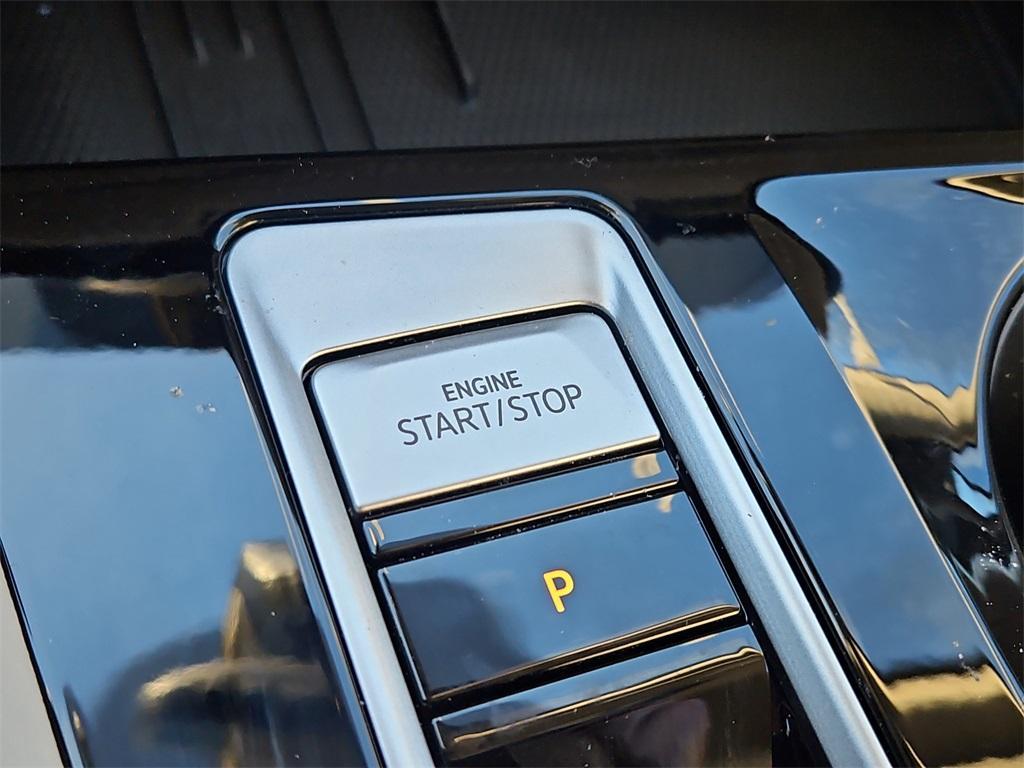 new 2026 Volkswagen Atlas car, priced at $49,090