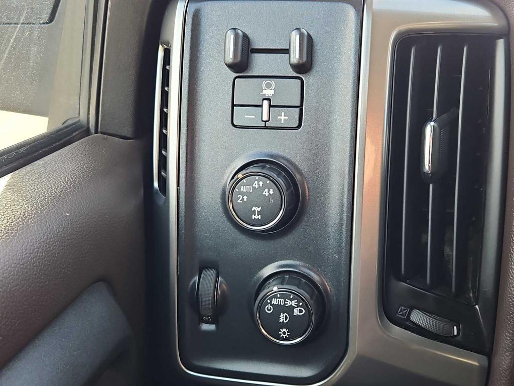 used 2015 Chevrolet Silverado 1500 car, priced at $16,399