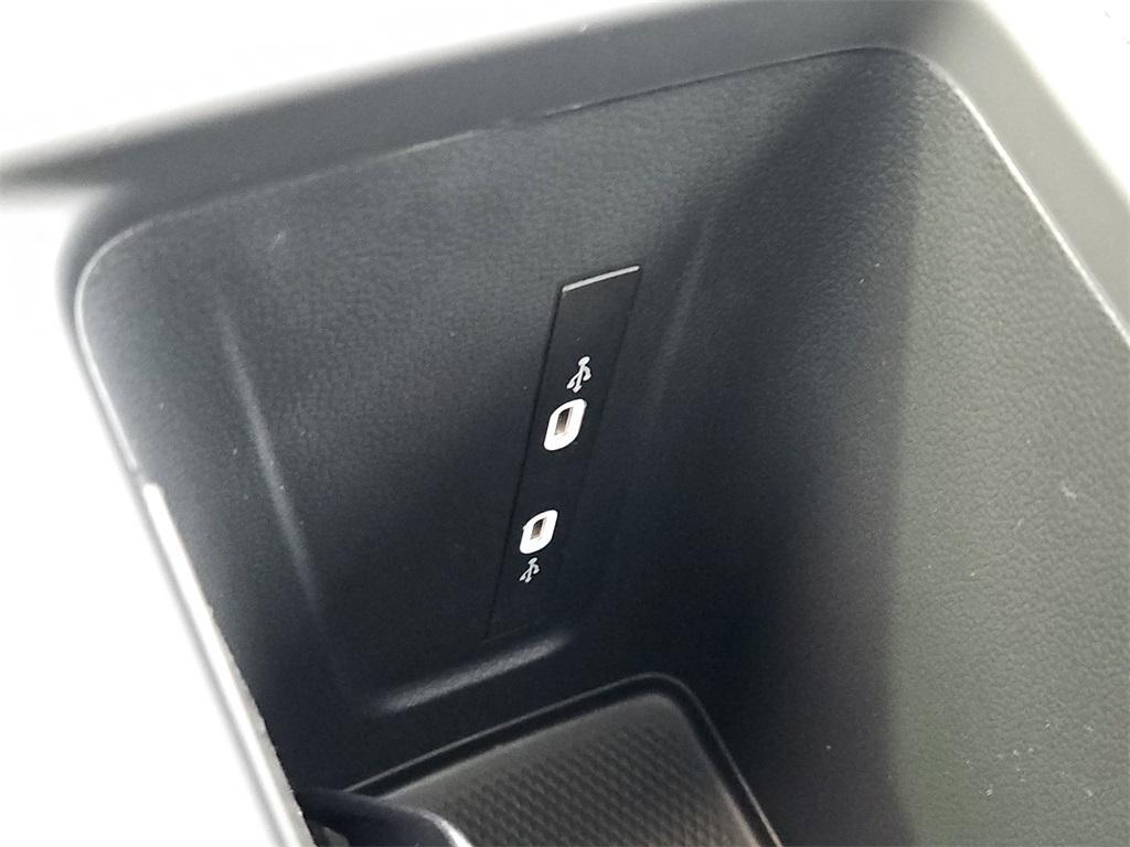 new 2025 Volkswagen Tiguan car, priced at $36,669