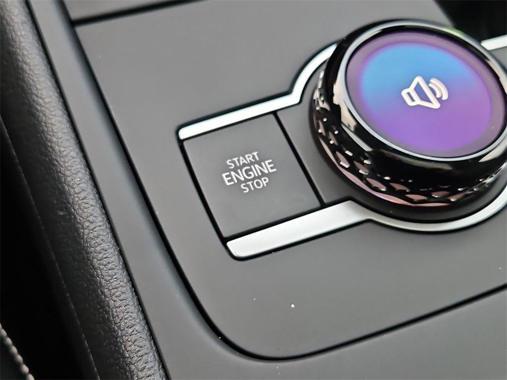 new 2025 Volkswagen Tiguan car, priced at $36,669