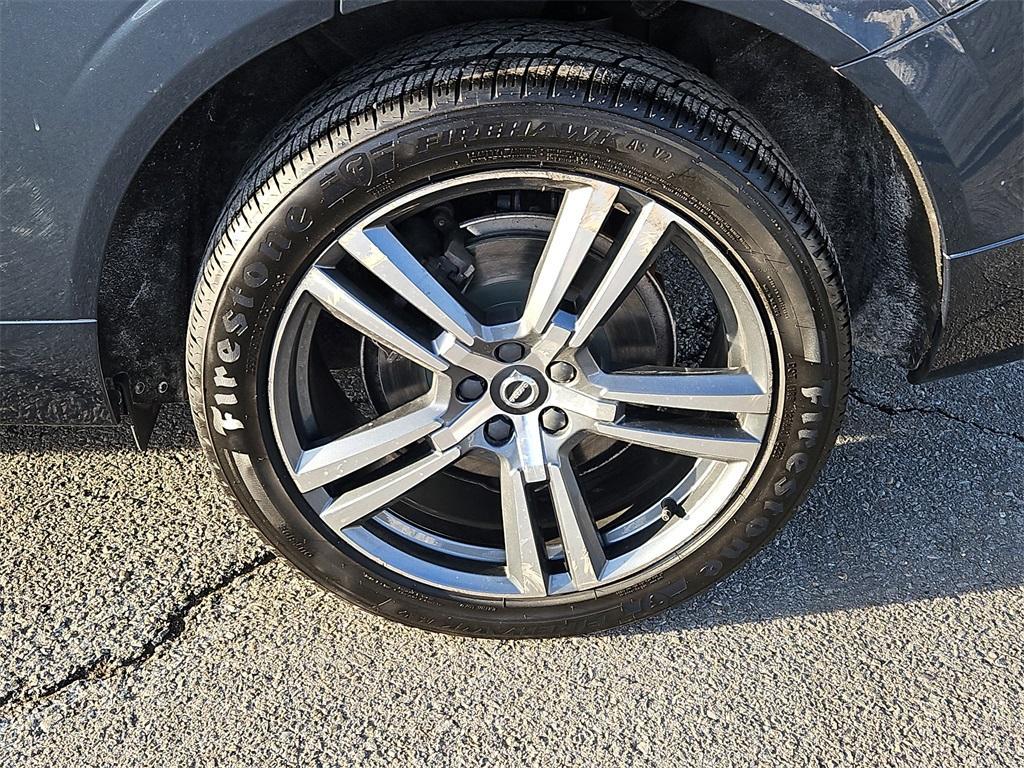 used 2020 Volvo XC60 car, priced at $28,799