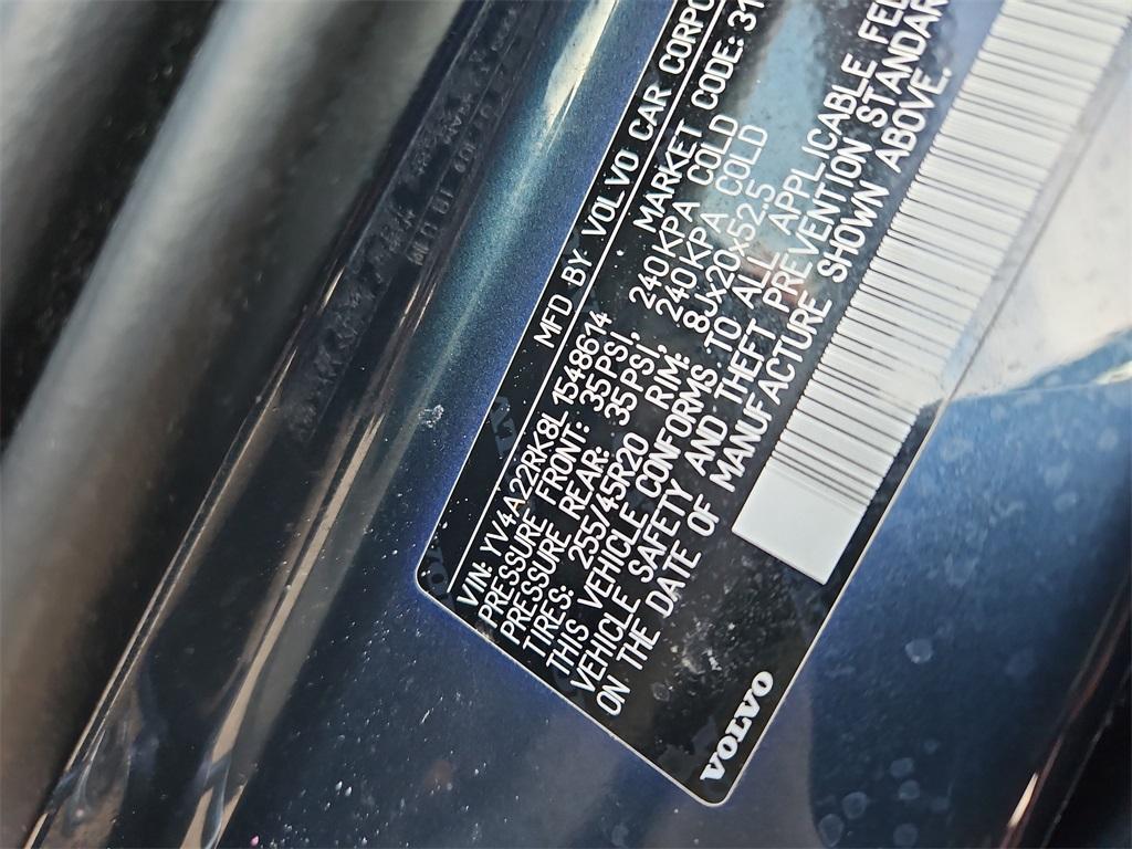 used 2020 Volvo XC60 car, priced at $28,799