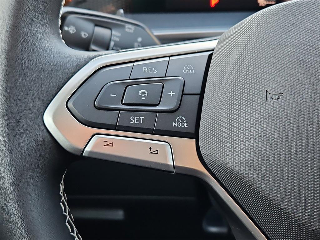 new 2026 Volkswagen Tiguan car, priced at $33,380