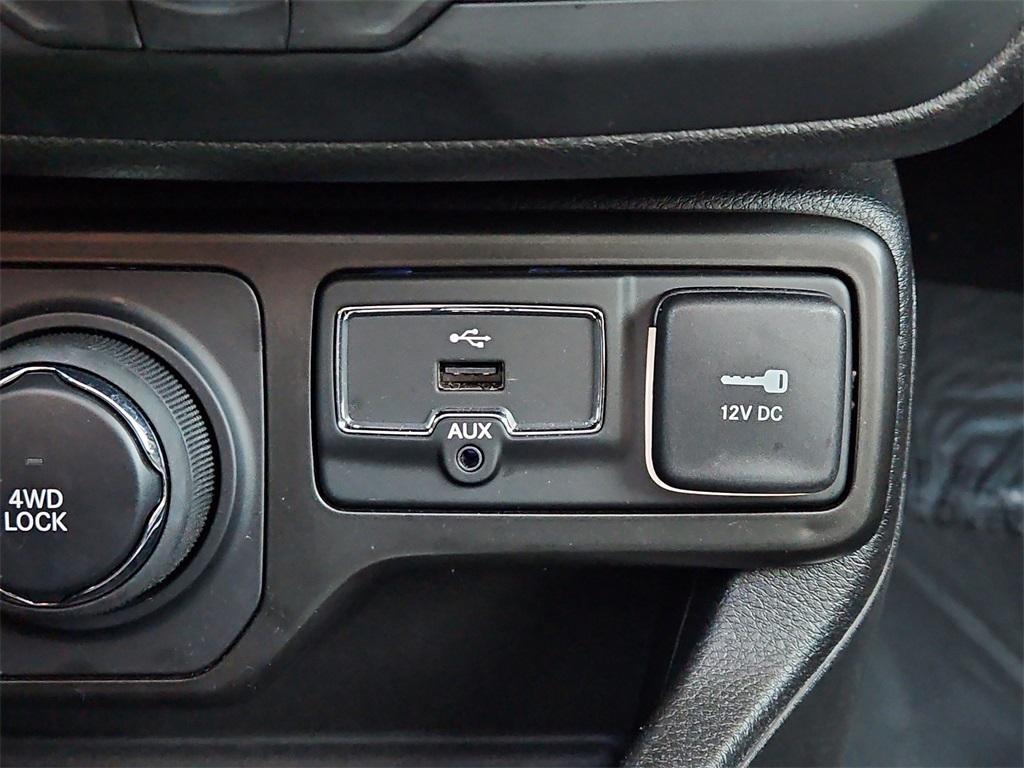 used 2021 Jeep Renegade car, priced at $17,999