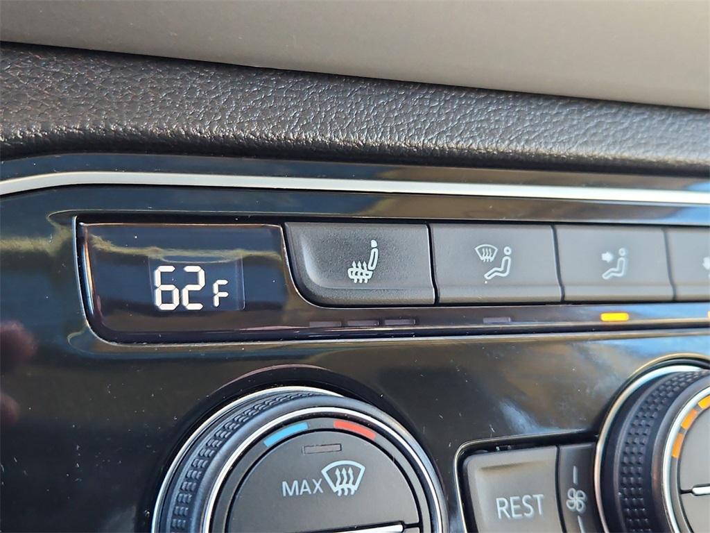 used 2022 Volkswagen Atlas car, priced at $27,999