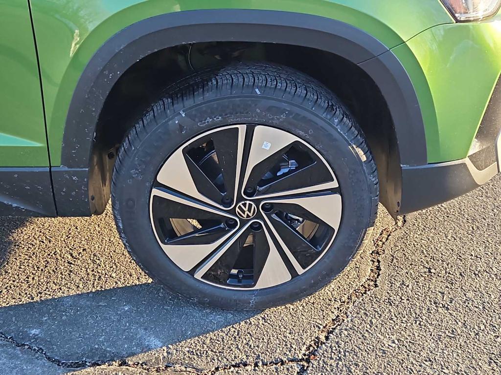 new 2026 Volkswagen Taos car, priced at $32,690