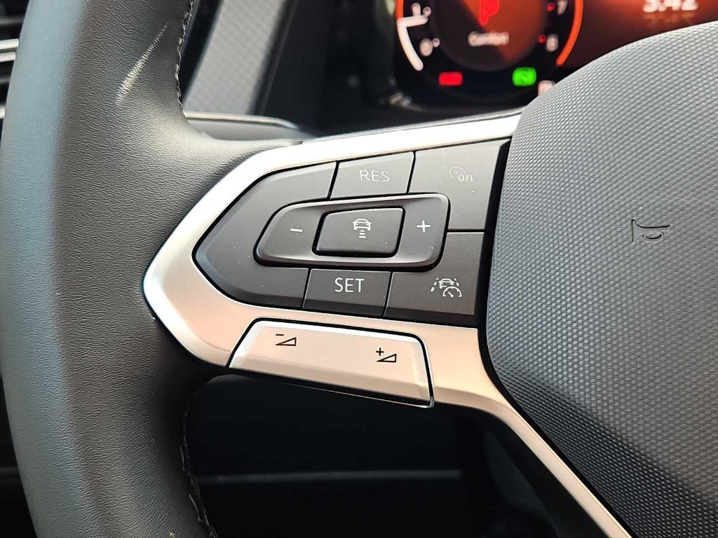 new 2026 Volkswagen Atlas car, priced at $50,827