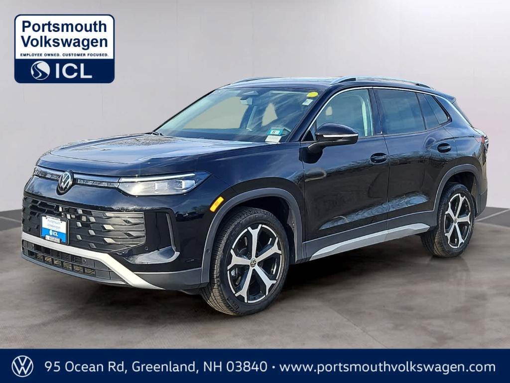 used 2025 Volkswagen Tiguan car, priced at $33,699