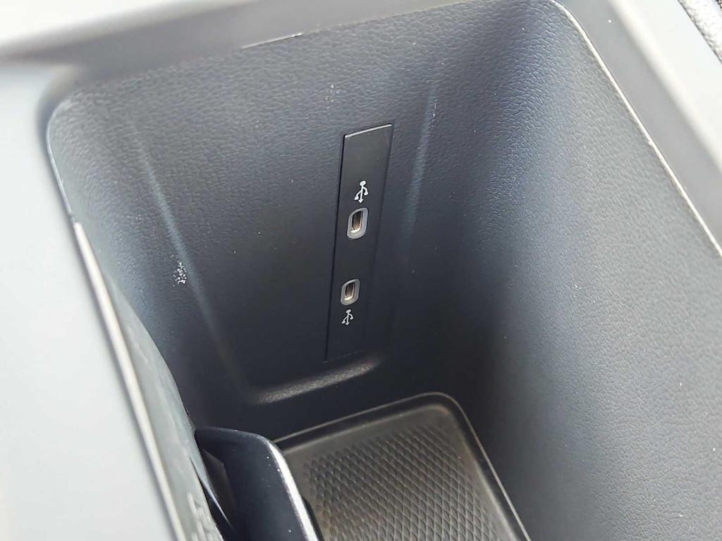 used 2025 Volkswagen Tiguan car, priced at $33,699
