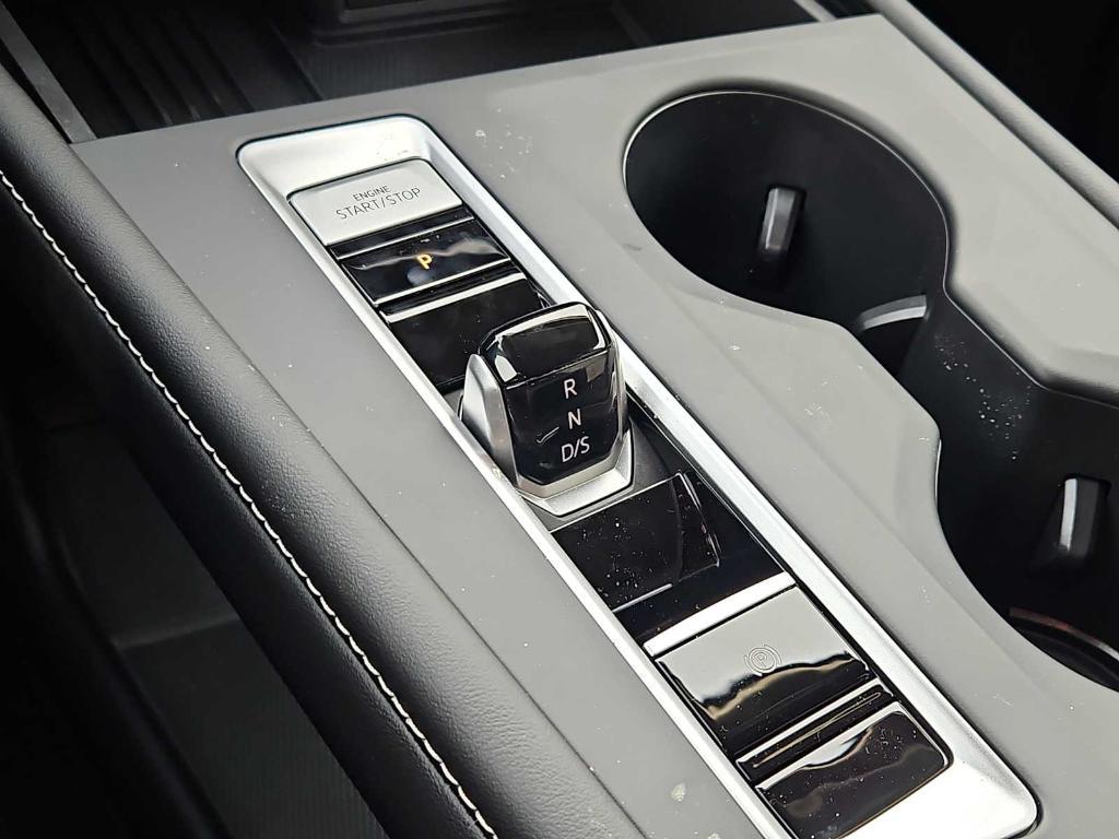 new 2026 Volkswagen Atlas car, priced at $38,482